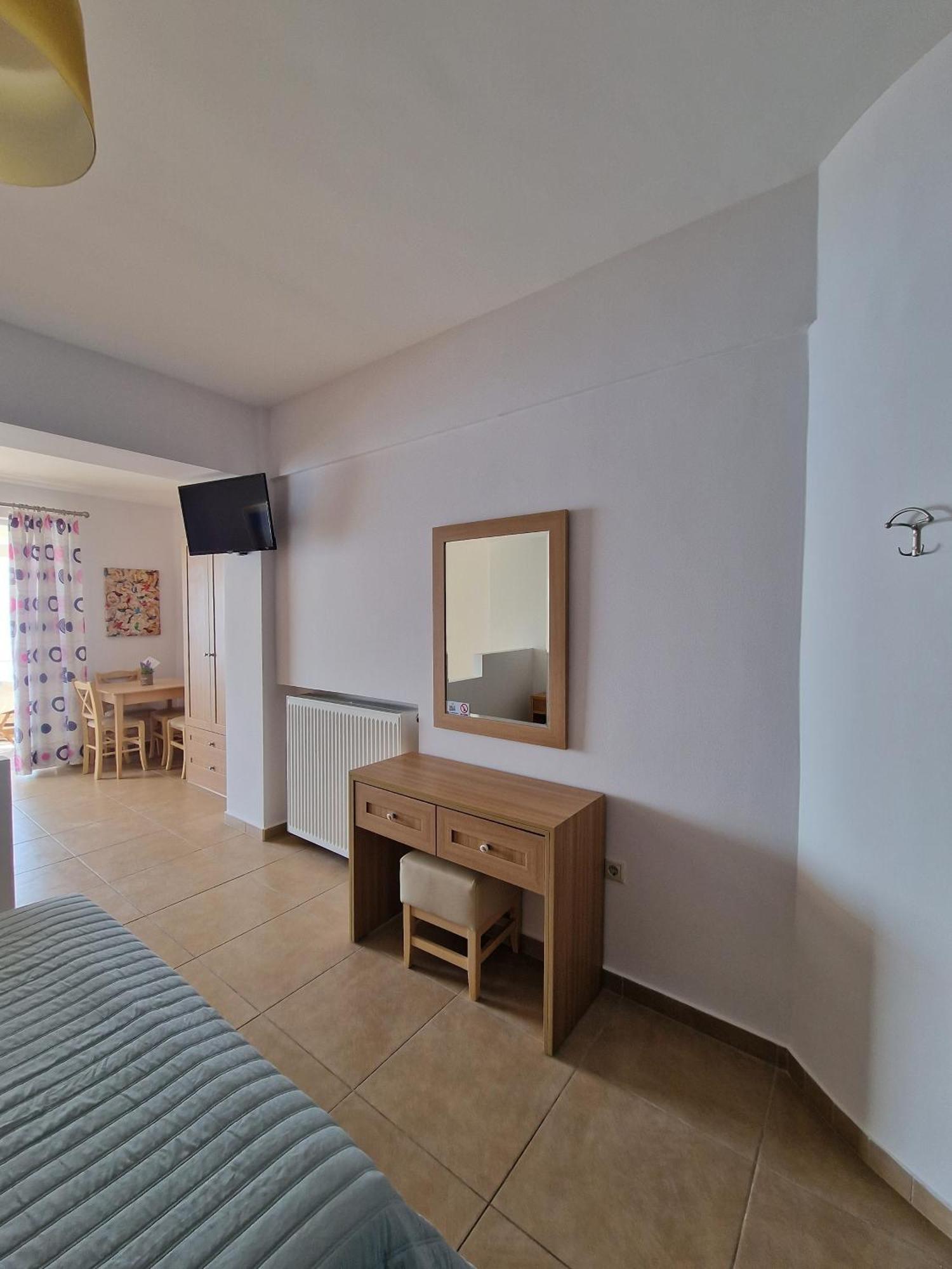 Porto Xronia Lejlighedshotel Khrónia Eksteriør billede