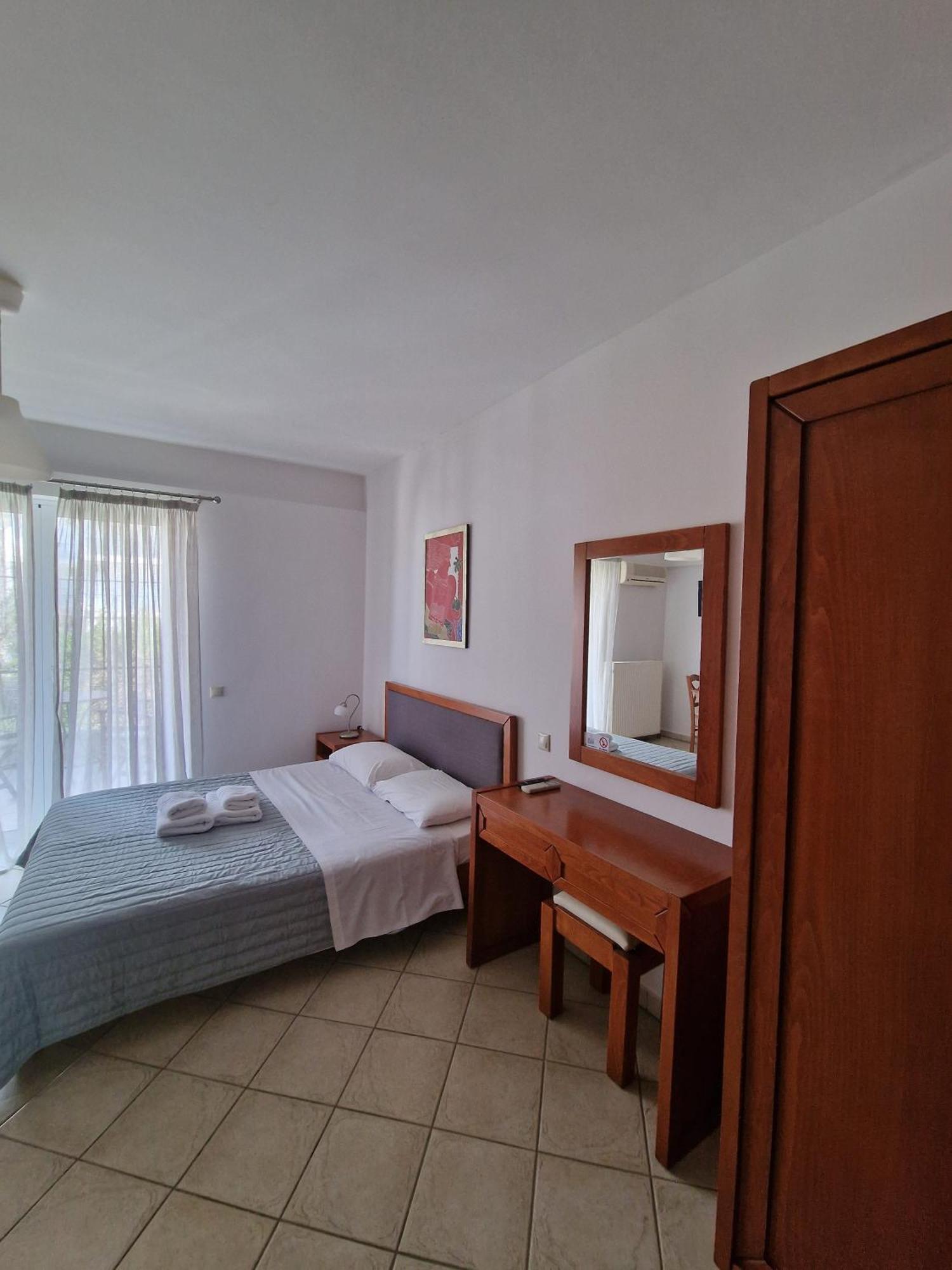 Porto Xronia Lejlighedshotel Khrónia Eksteriør billede