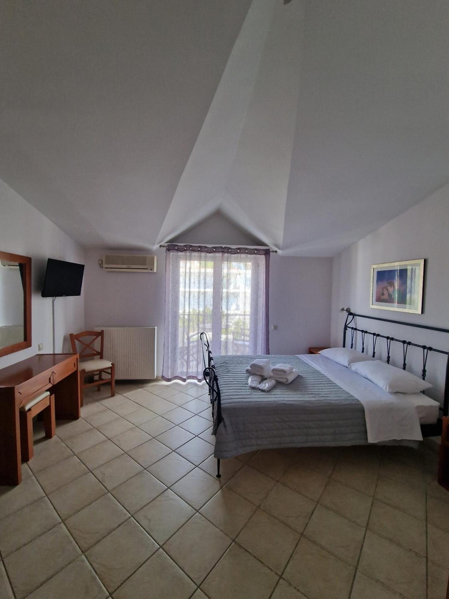 Porto Xronia Lejlighedshotel Khrónia Eksteriør billede