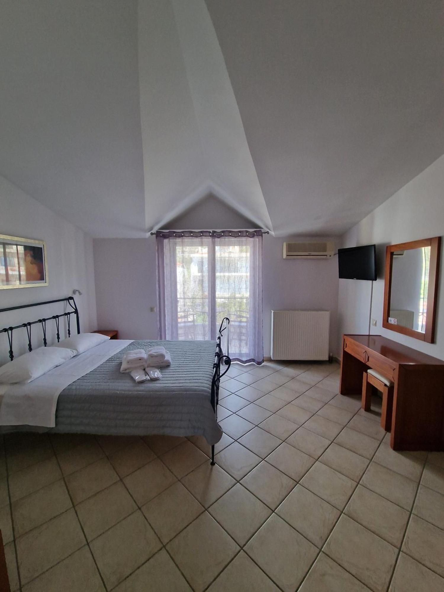Porto Xronia Lejlighedshotel Khrónia Eksteriør billede